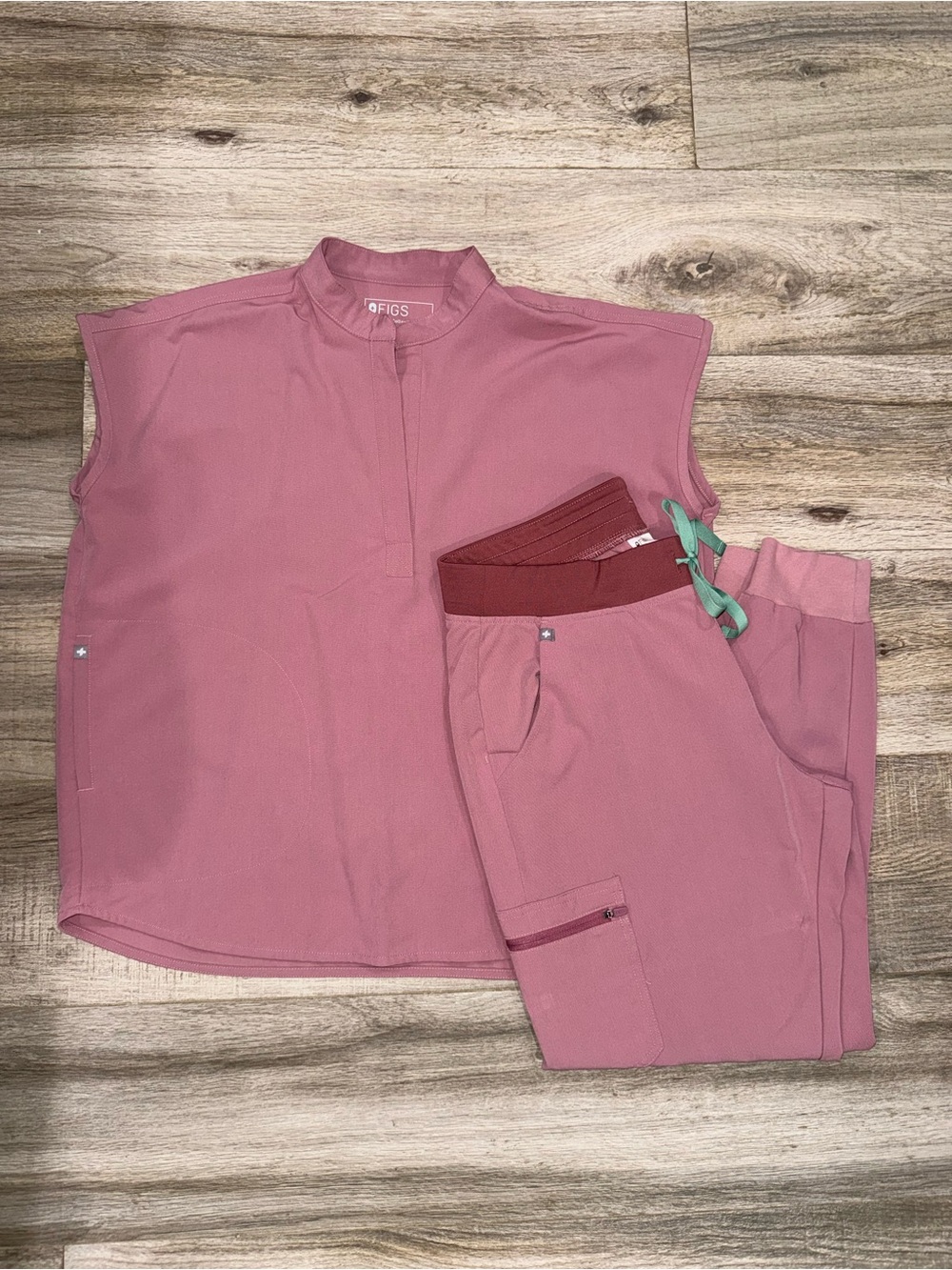 FIGS Women's Mauve Scrub Top and Pants Set